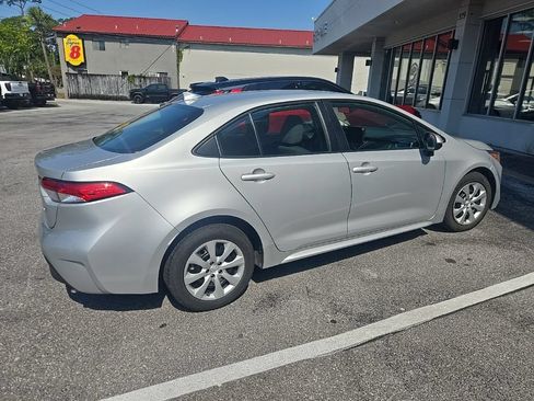 Used 2024 Toyota Corolla LE FWD image 3