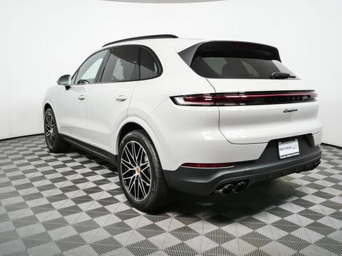 New 2026 Porsche Cayenne AWD/4WD image 3