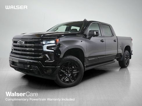 Used 2025 Chevrolet Silverado 1500 High Country w/ Midnight Edition AWD/4WD image 1
