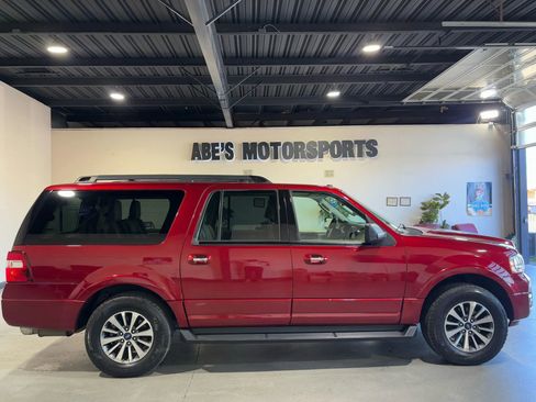 Used 2016 Ford Expedition EL XLT w/ Equipment Group 202A image 3