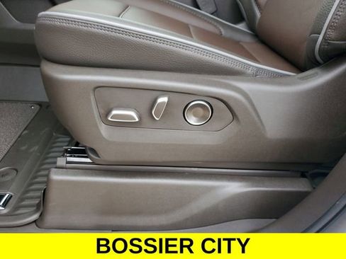 New 2026 GMC Sierra 1500 Denali w/ Denali Reserve Package image 12