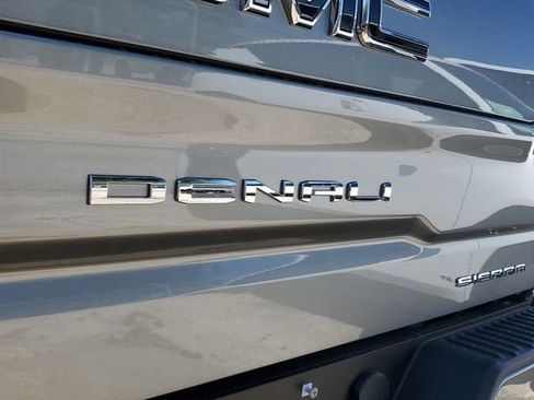 New 2026 GMC Sierra 1500 Denali Ultimate AWD/4WD image 9