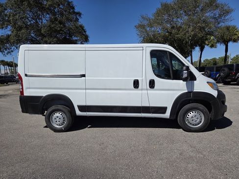 New 2026 RAM ProMaster 1500 w/ Convenience Group FWD image 3
