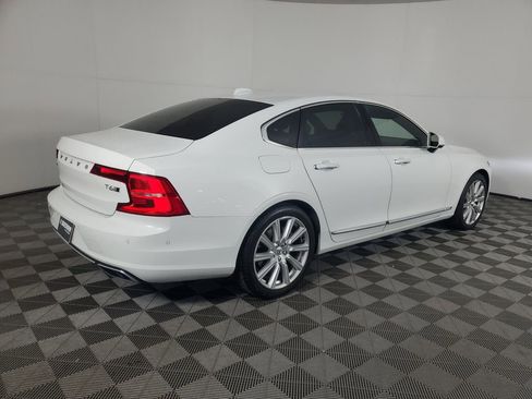Used 2017 Volvo S90 T6 Inscription w/ Vision Package image 4