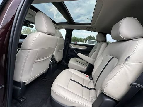 Used 2024 MAZDA CX-90 Plug-In Hybrid w/ Premium Pkg AWD/4WD image 17