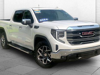 Used 2024 GMC Sierra 1500 SLT w/ SLT Premium Plus Package