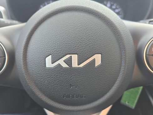 Used 2022 Kia Soul LX image 39