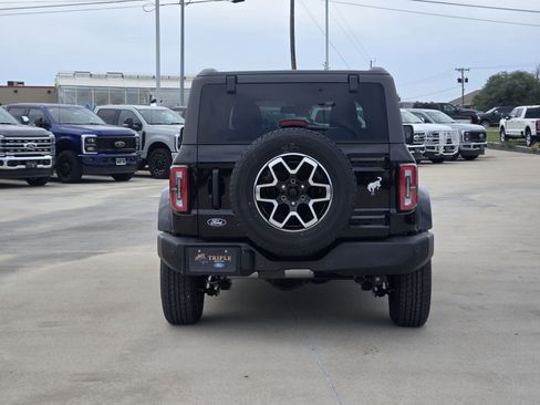 New 2026 Ford Bronco Outer Banks AWD/4WD image 8