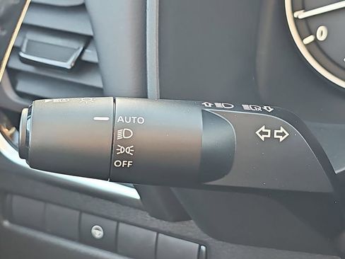 New 2026 Nissan Rogue SV AWD/4WD image 28