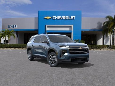 New 2026 Chevrolet Traverse LT w/ Driver Confidence Package FWD image 1