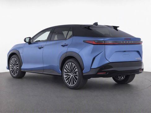 Used 2023 Lexus RZ 450e Premium w/ Accessory Package (2T) AWD/4WD image 4