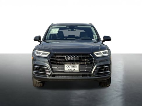 Used 2020 Audi Q5 e Premium Plus w/ Premium Plus Package image 3