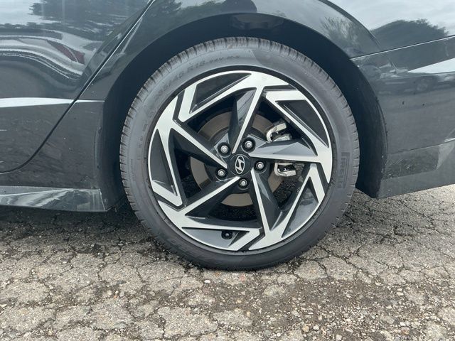 New 2026 Hyundai Sonata SEL AWD/4WD image 30