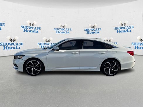 Used 2018 Honda Accord LX image 4