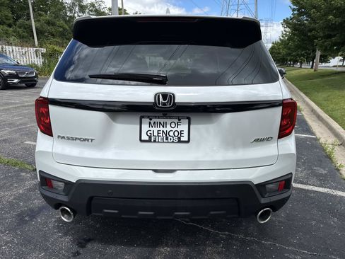 Used 2024 Honda Passport EX-L image 7