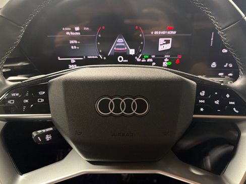 Used 2025 Audi Q5 Premium Plus w/ Premium Plus AWD/4WD image 22