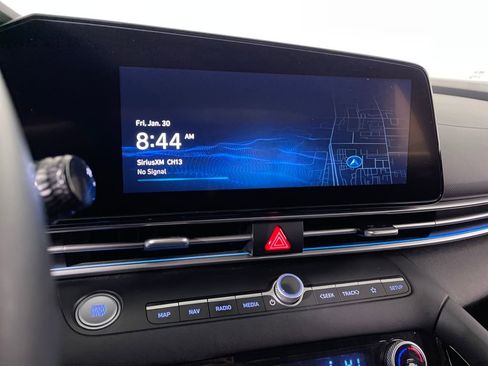 Certified 2023 Hyundai Elantra Limited image 22