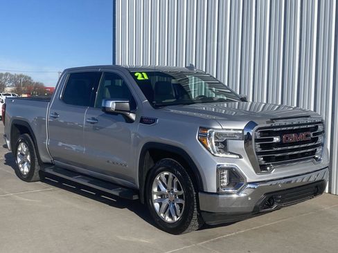 Used 2021 GMC Sierra 1500 SLT w/ SLT Premium Plus Package image 3