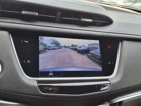 New 2025 Cadillac XT6 Luxury image 21