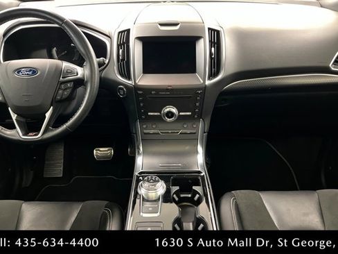 Used 2019 Ford Edge ST image 13