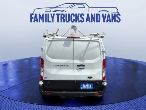 Used 2020 Ford Transit 250 Low Roof RWD image 4