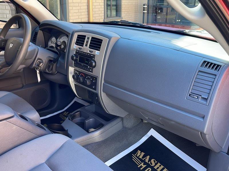 Used 2006 Dodge Dakota SLT w/ R/T Group AWD/4WD image 46