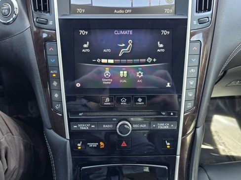 Used 2018 INFINITI Q50 Luxe w/ Essential Package (3.0T Luxe) AWD/4WD image 29