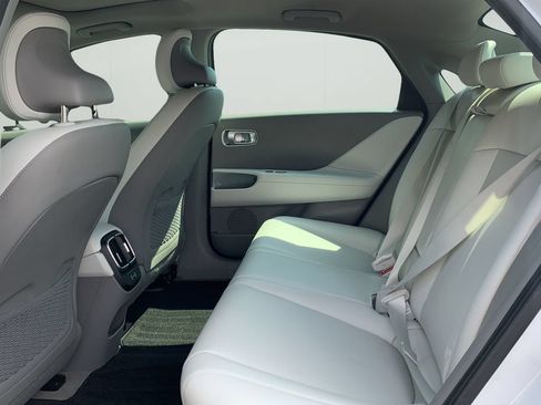 Used 2023 Hyundai Ioniq 6 Limited RWD image 16