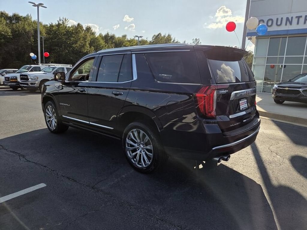 Used 2022 GMC Yukon Denali AWD/4WD image 3