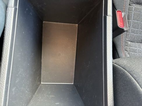 Used 2025 Honda HR-V Sport image 29