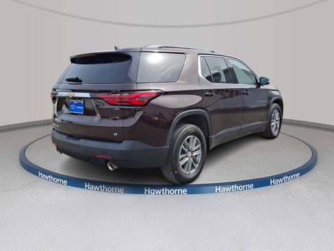 Used 2023 Chevrolet Traverse LT image 6