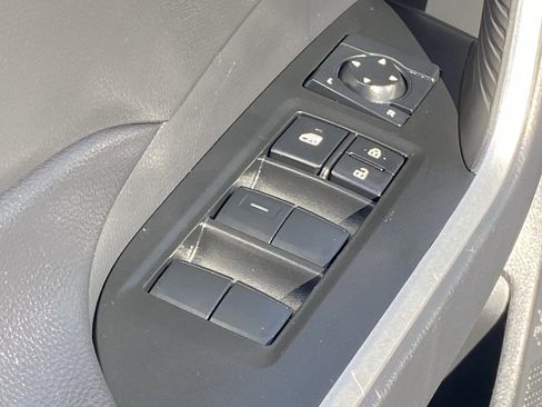 Certified 2025 Toyota RAV4 LE image 29