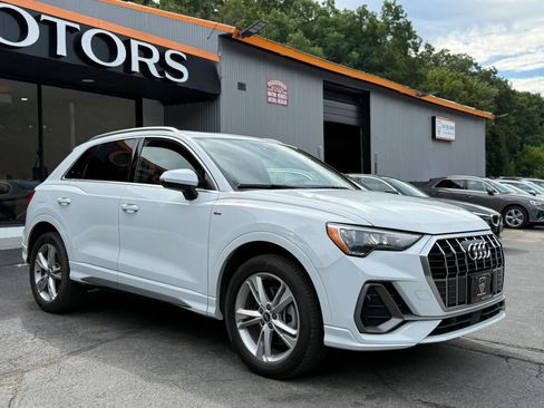 Used 2021 Audi Q3 2.0T Premium w/ Convenience Package AWD/4WD image 41