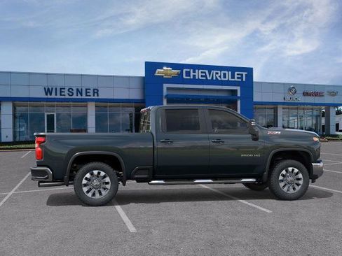 New 2026 Chevrolet Silverado 2500 LT image 5
