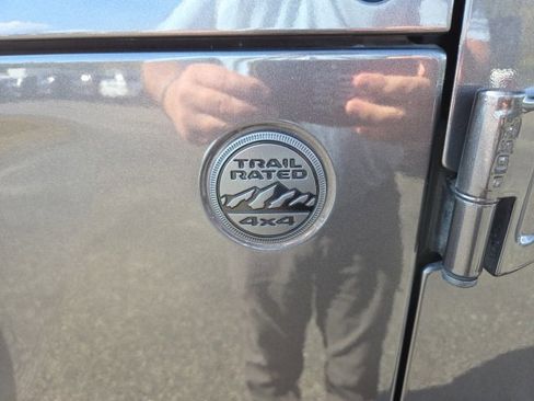 Used 2021 Jeep Wrangler Sport S image 87