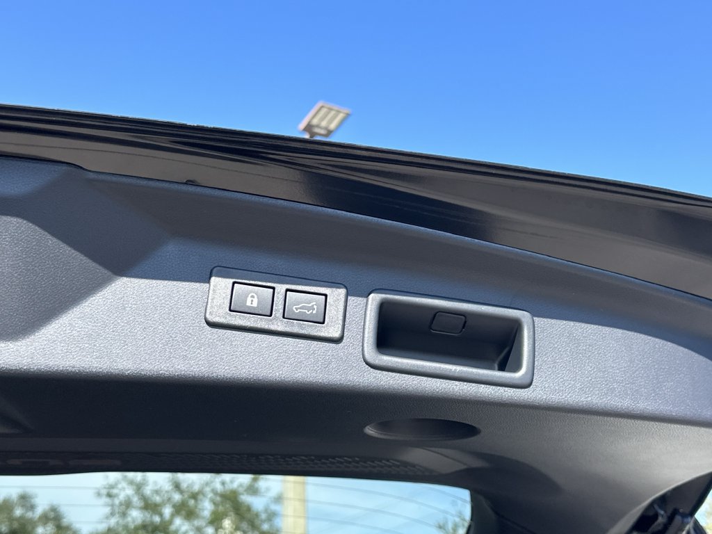 New 2026 Subaru Forester Touring AWD/4WD image 10