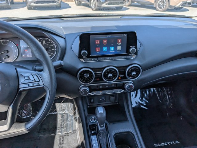 Used 2025 Nissan Sentra S FWD image 17