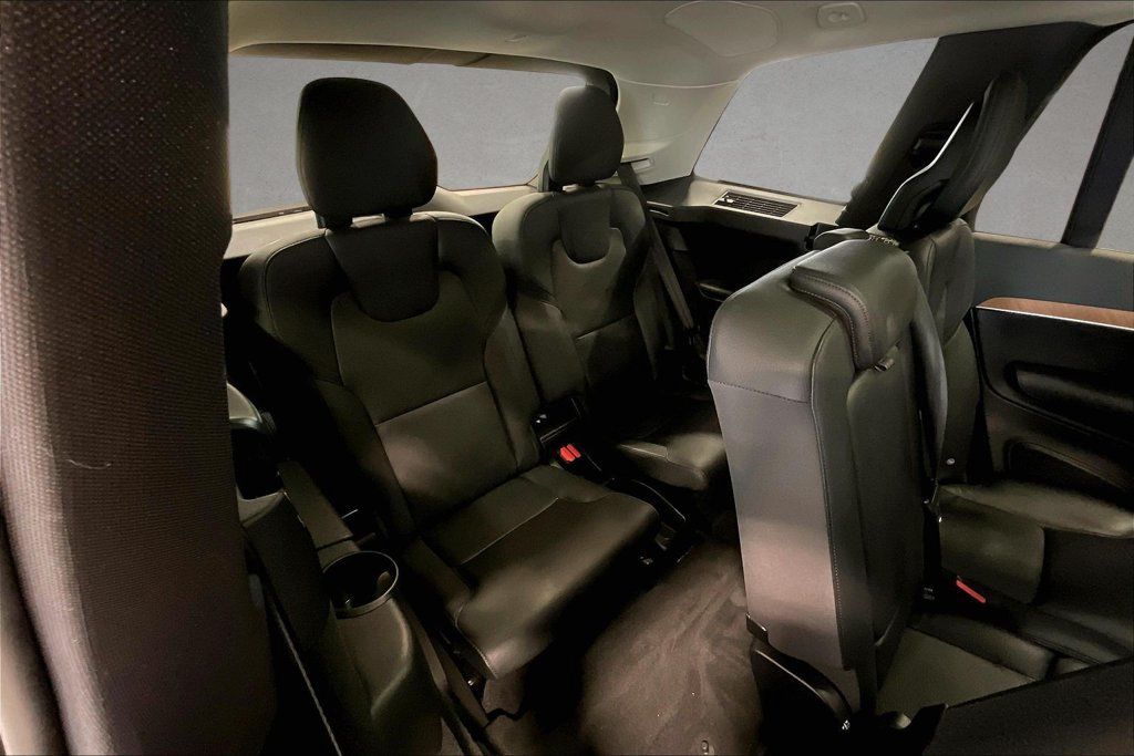 Certified 2023 Volvo XC90 B6 Plus w/ Protection Package Premier AWD/4WD image 27