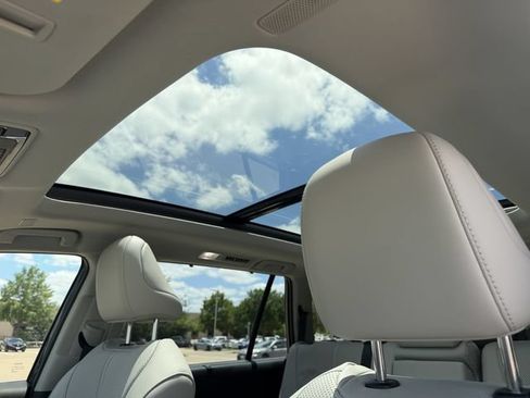 Certified 2025 Toyota Grand Highlander FWD image 26