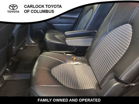 Used 2025 Toyota Highlander XSE AWD/4WD image 15
