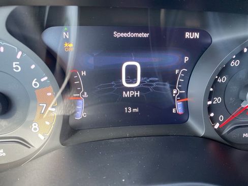 New 2026 Jeep Compass Latitude AWD/4WD image 19