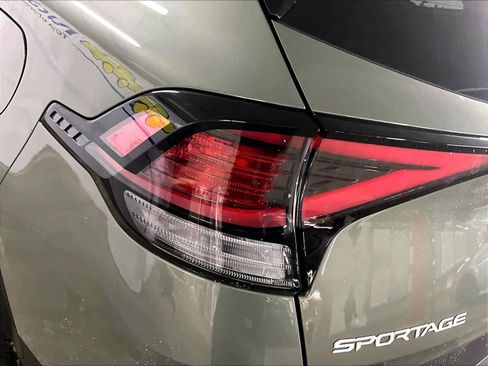 Used 2023 Kia Sportage X-Line w/ X-Line Premium Package image 34