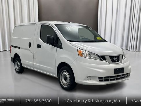 Used 2020 Nissan NV200 S image 3