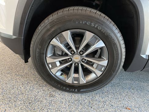 New 2026 Chevrolet Equinox LT FWD image 30