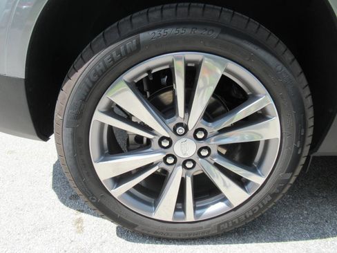 Used 2024 Cadillac XT5 Premium Luxury w/ Technology Package FWD image 9