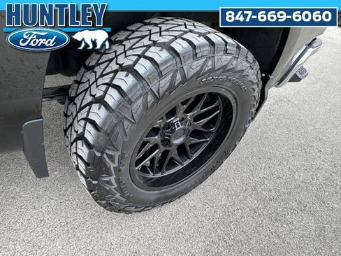 Used 2022 Chevrolet Silverado 1500 LTZ w/ LTZ Premium Package image 9