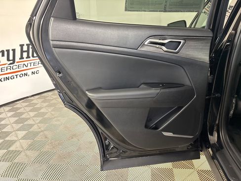 Used 2023 Kia Sportage X-Line w/ X-Line Premium Package image 22