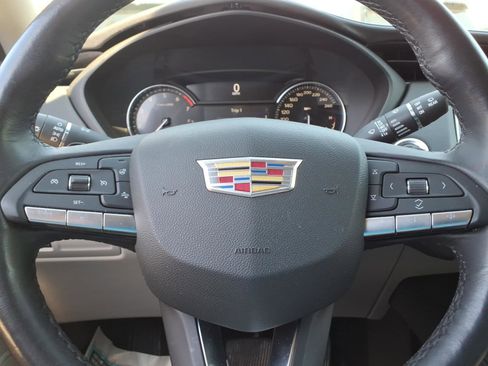 Used 2023 Cadillac XT4 Luxury w/ LPO, ONYX Package AWD/4WD image 13