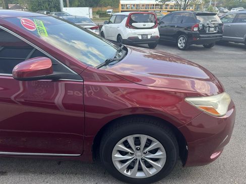 Used 2017 Toyota Camry LE FWD image 8