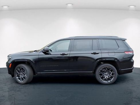 New 2025 Jeep Grand Cherokee L Summit w/ Obsidian Package image 5